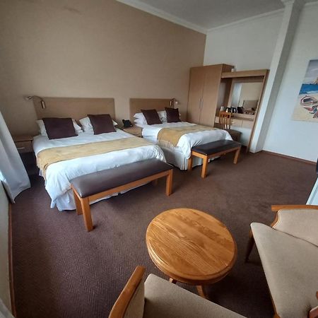 Gonubie Hotel Екстериор снимка
