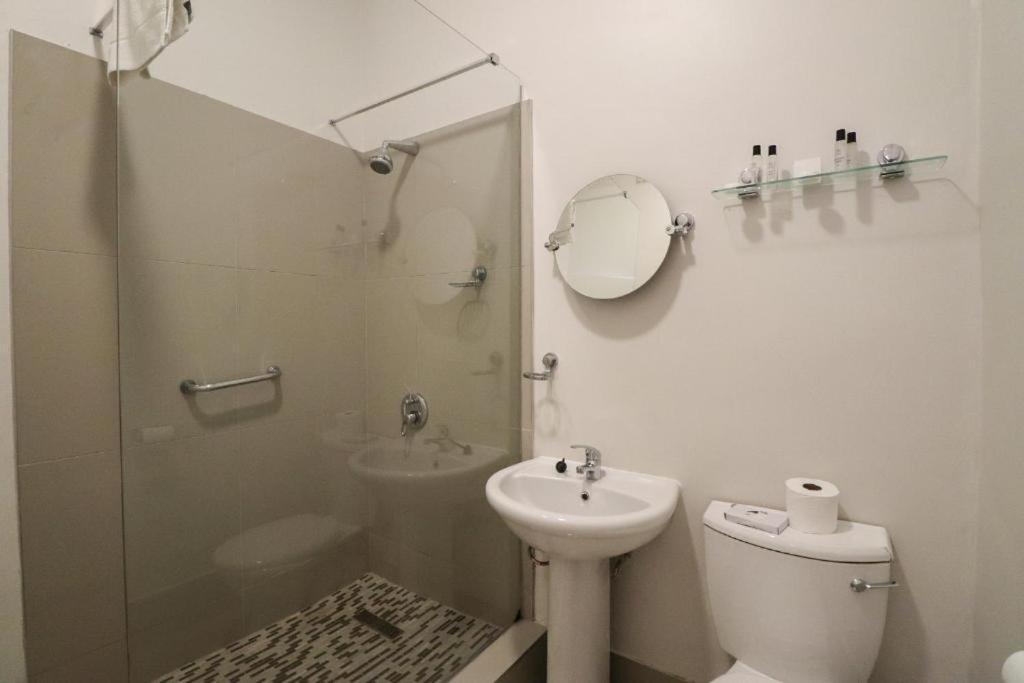 Gonubie Hotel Екстериор снимка