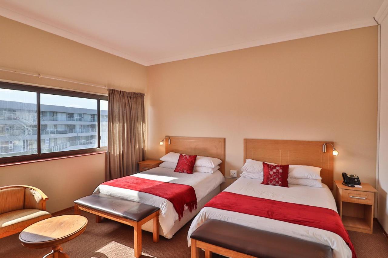 Gonubie Hotel Екстериор снимка